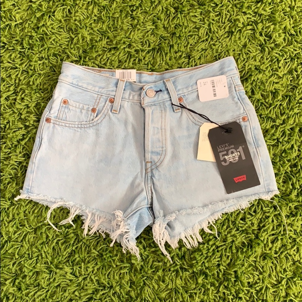 Levi’s 501 shorts